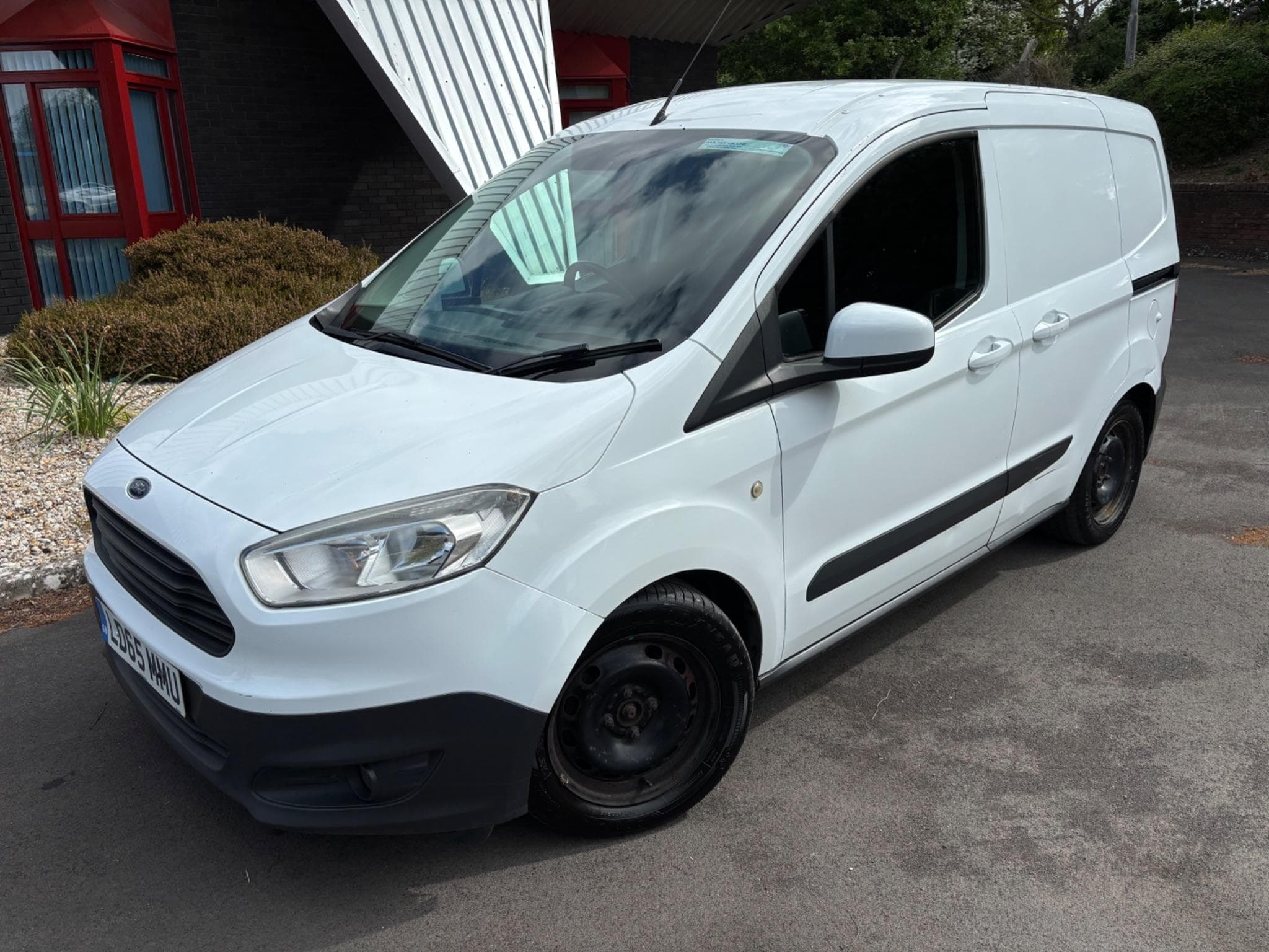 Ford Transit Courier
